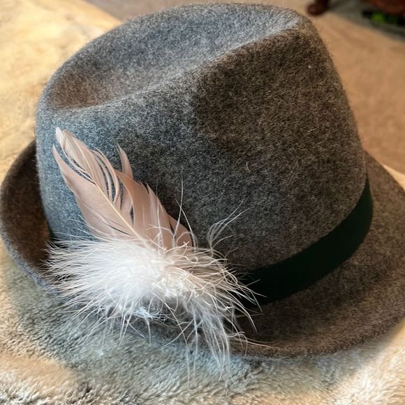 Carmen W Janusch Other - Carmen W Janusch hat